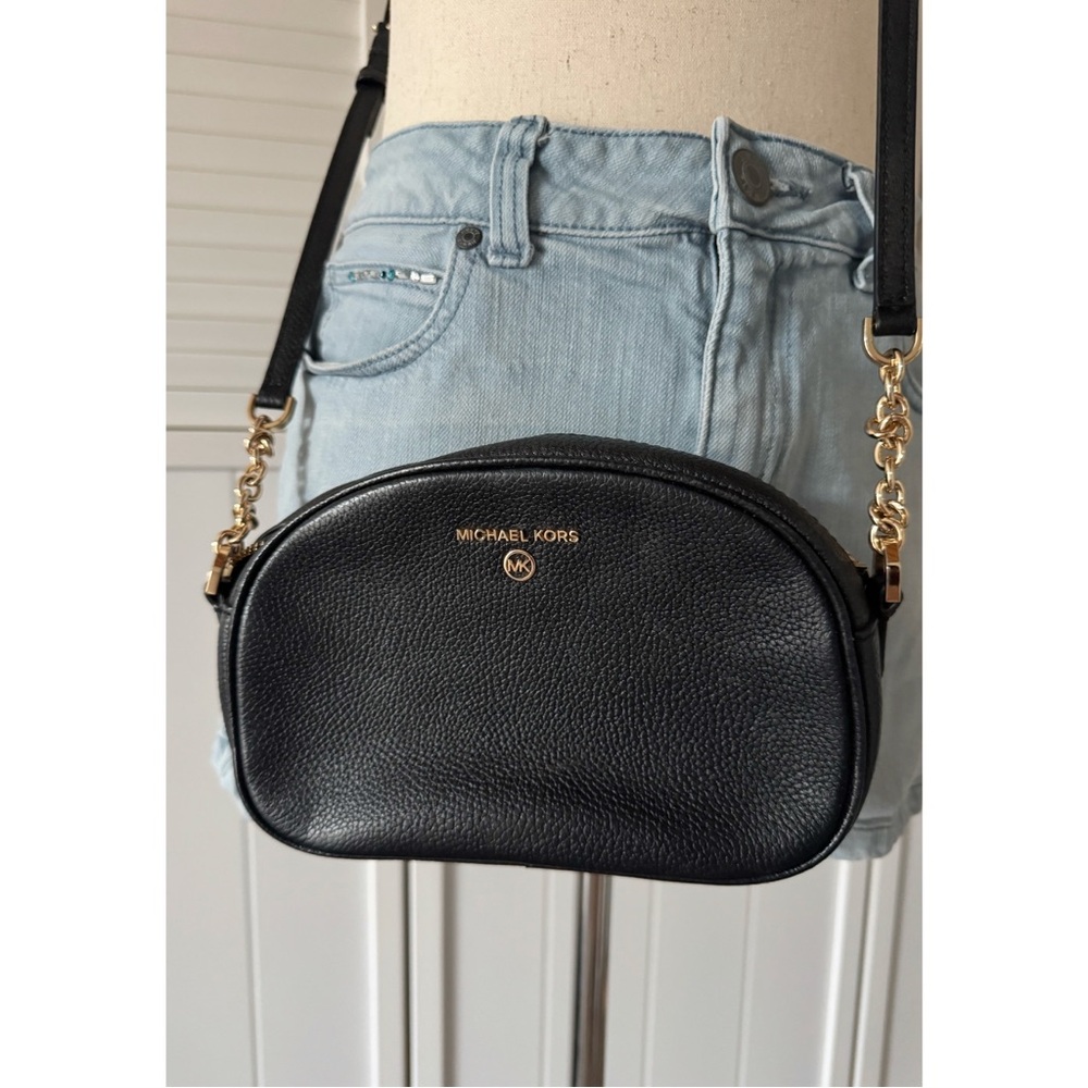 Michael Kors Jet Set Oval Pebble Leather Black Mini Crossbody Bag Purse